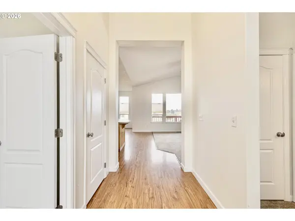 979 BURLEY HILL DR NW, Salem, OR 97304