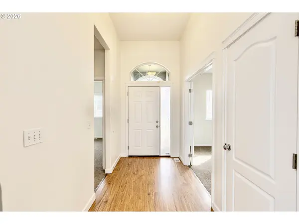 979 BURLEY HILL DR NW, Salem, OR 97304