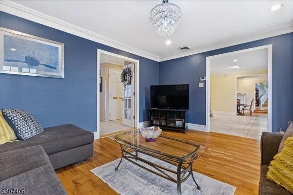 167 Douglas Rd, Bernards Twp., NJ 07931