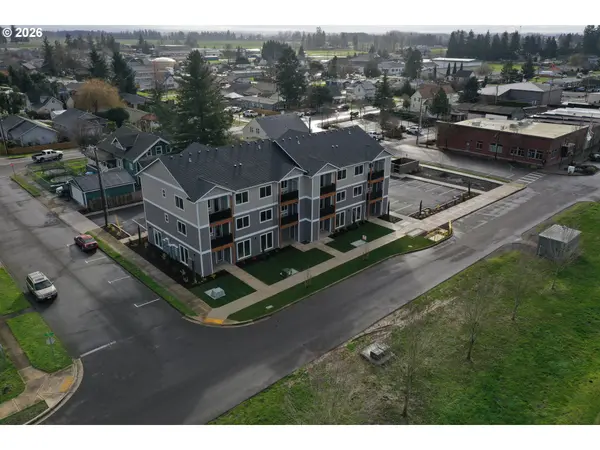 600 4TH ST, Gervais, OR 97026