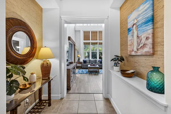 68-1118 NORTH KANIKU DR #101, Kamuela, HI 96743