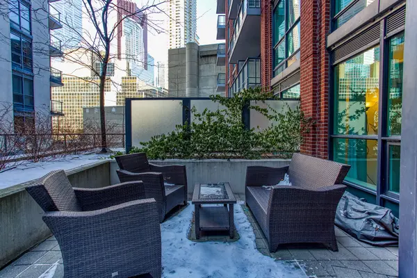 38 The Esplanade N/A #313, Toronto C08, ON M5E 1A5