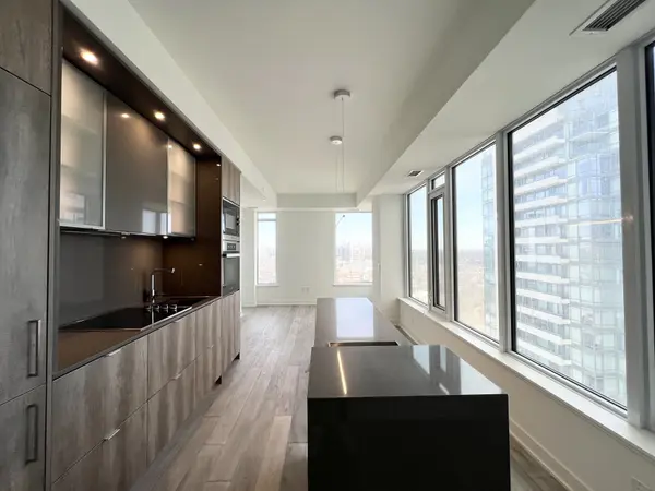 11 Yorkville AVE #2605, Toronto C02, ON M4W 0B7