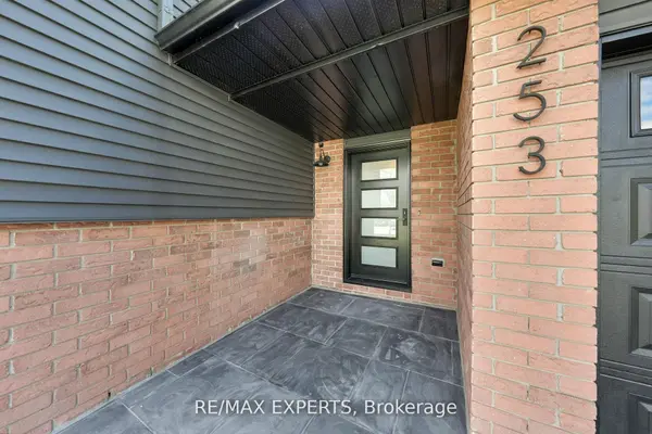 253 Spencer AVE, Essa, ON L0L 2N0