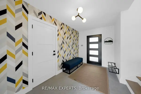 253 Spencer AVE, Essa, ON L0L 2N0