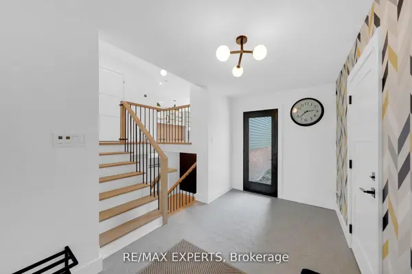 253 Spencer AVE, Essa, ON L0L 2N0