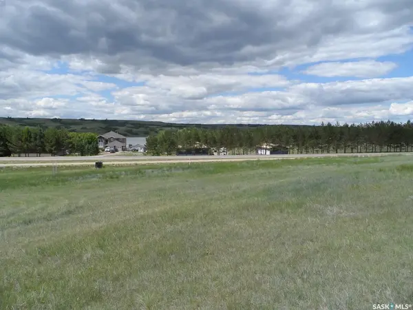 4 Ross PLACE, North Grove, SK S0H 4C0