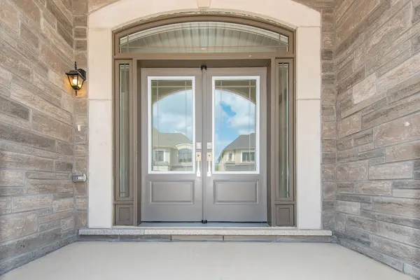 117 James Walker AVE, Caledon, ON L7C 4N1