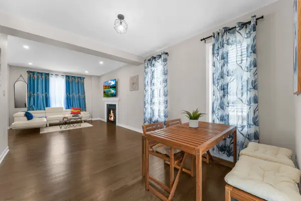 280 Sapling GRV S, Barrhaven, ON K2J 7L9