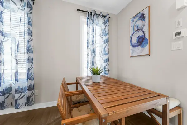 280 Sapling GRV S, Barrhaven, ON K2J 7L9