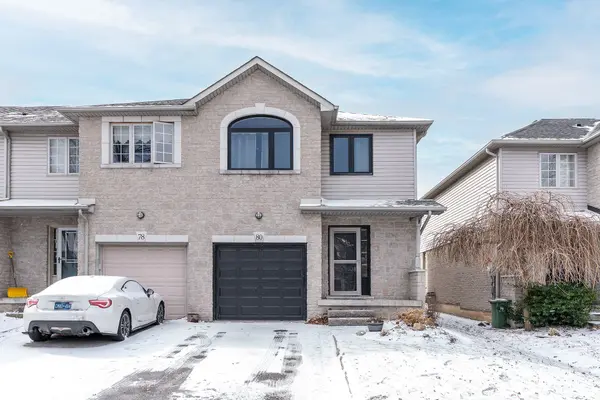 80 Foxborough DR, Hamilton, ON L9G 4Y8