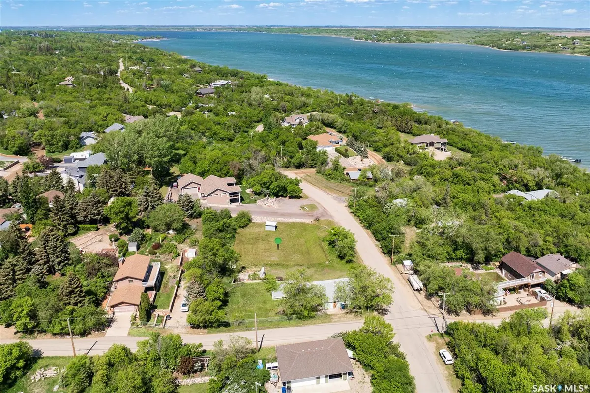 641 Grand AVENUE, Buena Vista, SK S2V 1A2