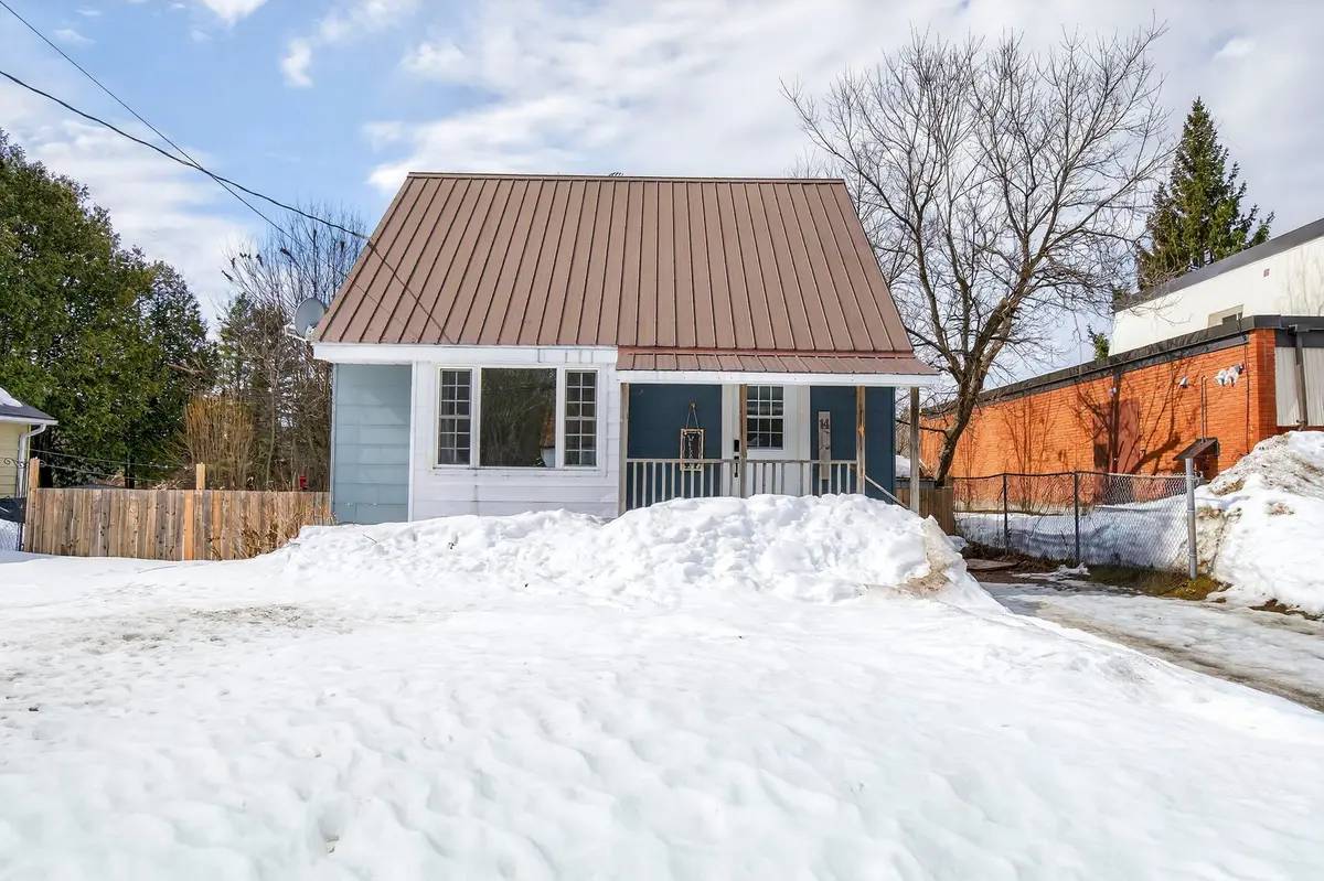 14 Aubrey ST, Bracebridge, ON P1L 1L9