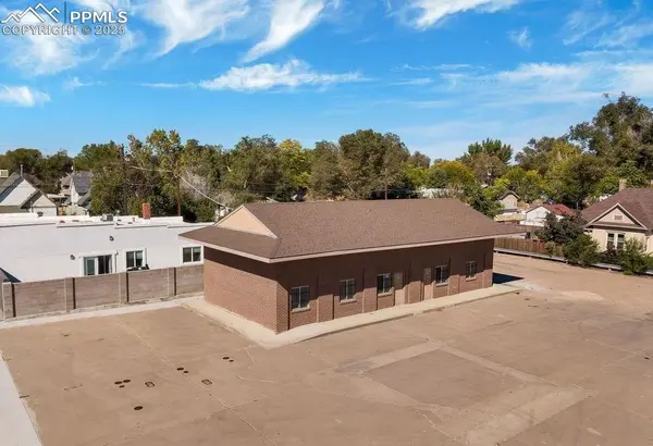 923 Lake AVE, Pueblo, CO 81004