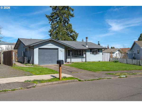 25031 WOODLAND AVE, Veneta, OR 97487