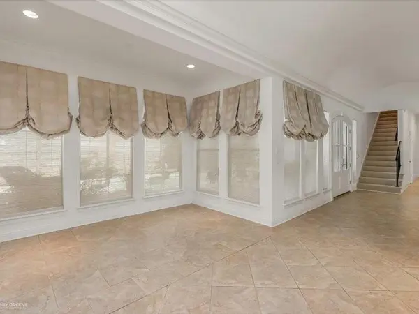 2 Beaux Rivages Drive, Shreveport, LA 71106