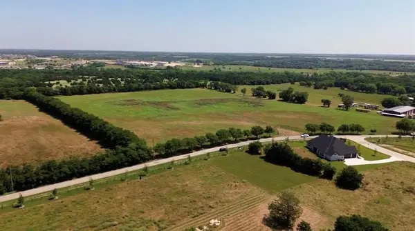 4611 Stout Road, Midlothian, TX 76065