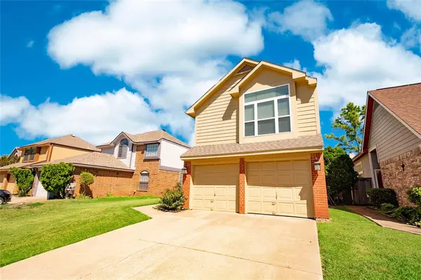 2049 Sienna Trail, Lewisville, TX 75067