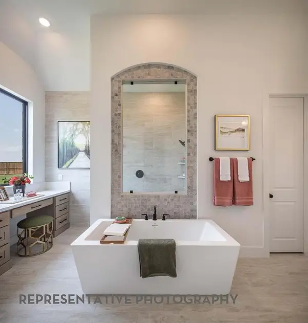 729 Bridle Path Parkway, Aubrey, TX 76227