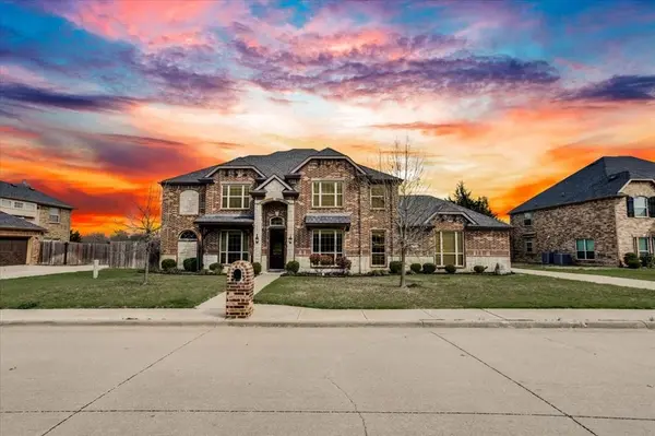 303 Fountain Creek Court, Ovilla, TX 75154