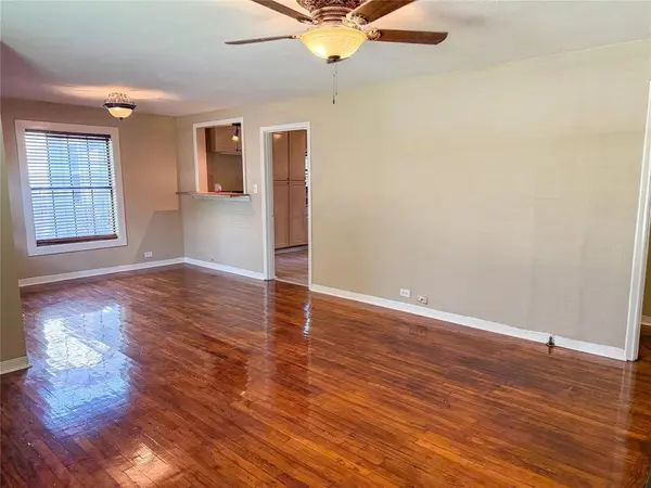 104 Dixon Street, Cleburne, TX 76033