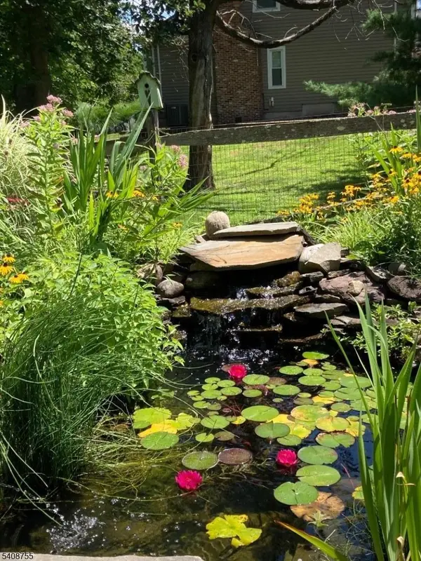 212 Monroe Ave, Montgomery Twp., NJ 08502