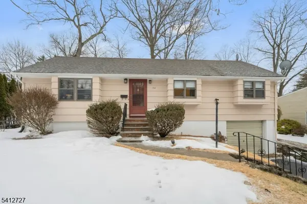 122 Orchard Pl,  Ramsey Boro,  NJ 07446