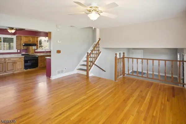 4 Terry Ln, Wharton Boro, NJ 07885