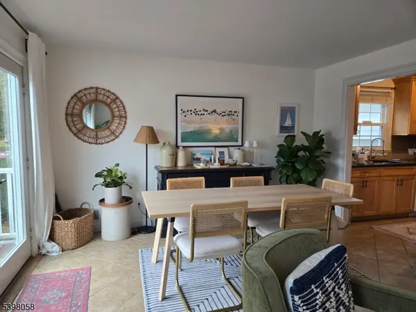 83B East Main St #83B, Mendham Boro, NJ 07945