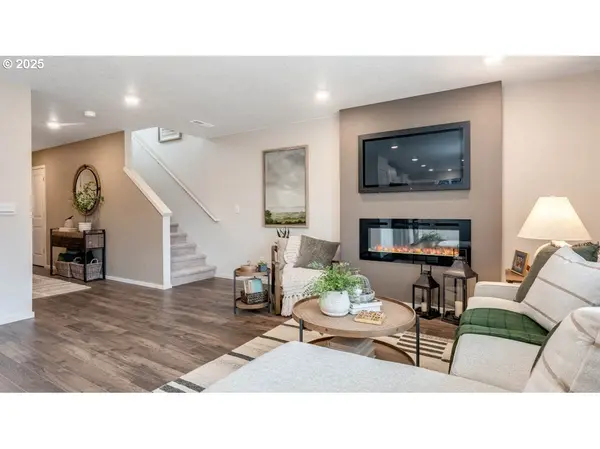 105 Greencrest ST NE, Salem, OR 97301