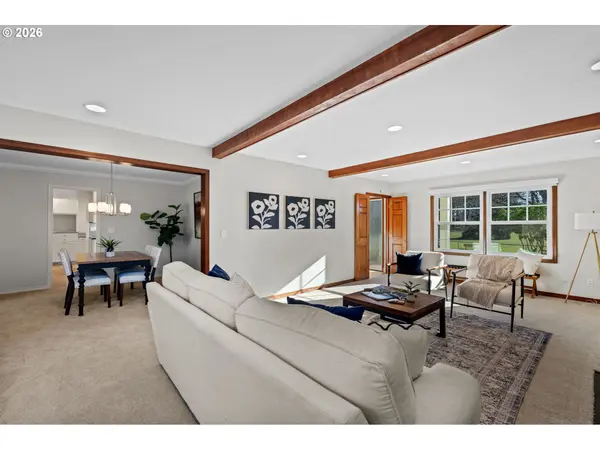 4221 SW 47TH DR, Portland, OR 97221