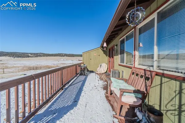 595 High Pasture RD, Florissant, CO 80816