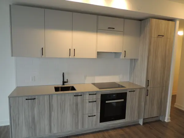 1 Quarrington LN #2207, Toronto C13, ON M3C 0S4