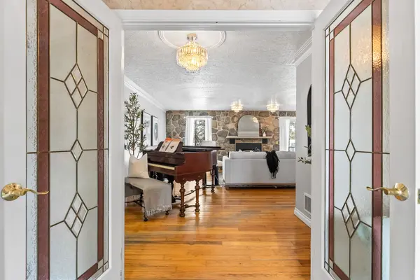 1902 Concession 9 RD, Clarington, ON L0B 1B0