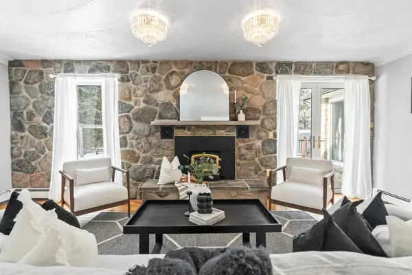 1902 Concession 9 RD, Clarington, ON L0B 1B0