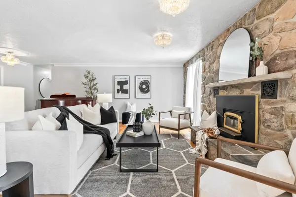 1902 Concession 9 RD, Clarington, ON L0B 1B0