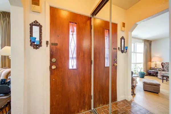 25 Strode DR, Toronto E08, ON M1J 1L8