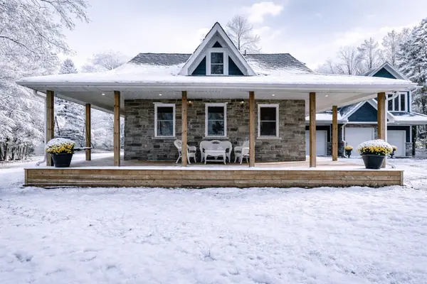 7881 Poplar Side RD, Clearview, ON L9Y 5N4