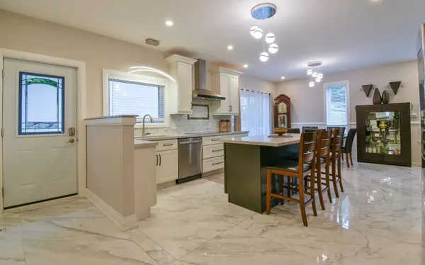 56-1 Florence ST W, Huntsville, ON P1H 1V5