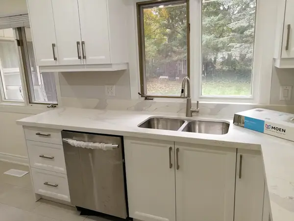 6 Bromleigh AVE, London North, ON N6G 1T9