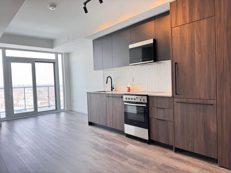 1635 MILITARY TRL #808, Toronto E10, ON M1C 1B2