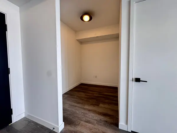 1635 MILITARY TRL #808, Toronto E10, ON M1C 1B2