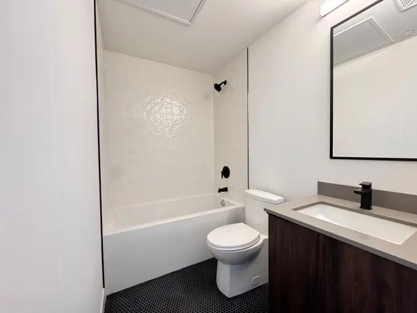 1635 MILITARY TRL #808, Toronto E10, ON M1C 1B2