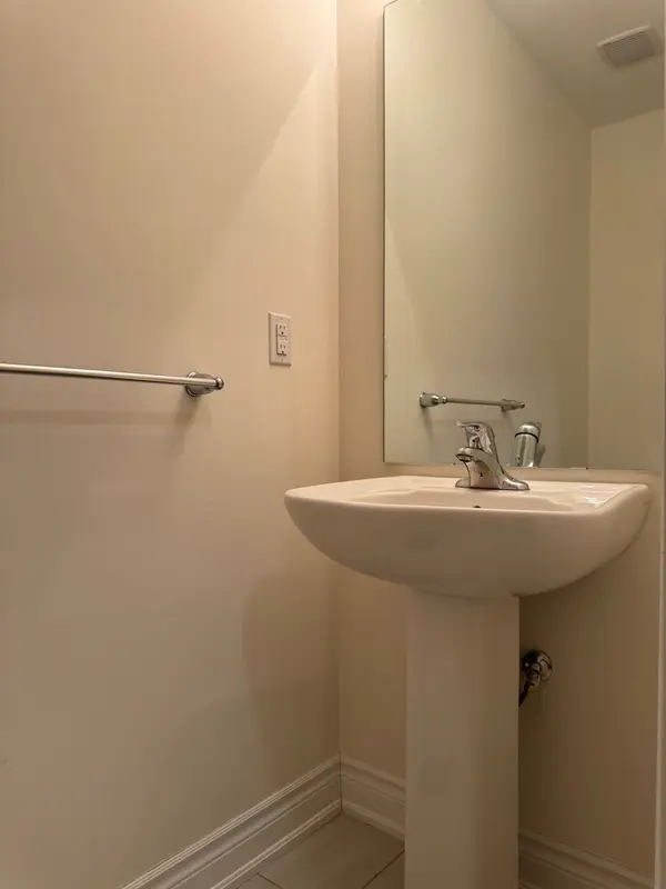 370 Kirkham DR, Markham, ON L3S 0E4