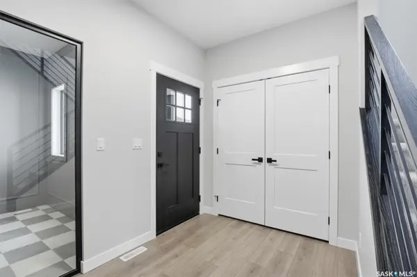 166 Cockroft MANOR, Saskatoon, SK S7V 1L1