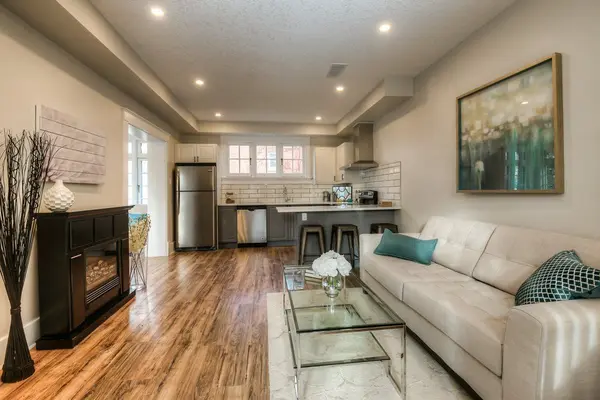 54 Park ST, Kitchener, ON N2G 1M3