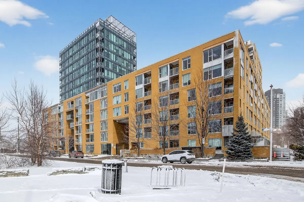 250 Lett ST #1007, West Centre Town, ON K1R 0A8