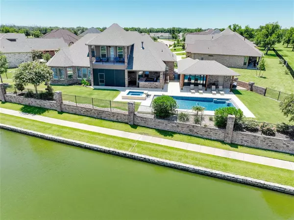 6112 Browning Court, Granbury, TX 76049