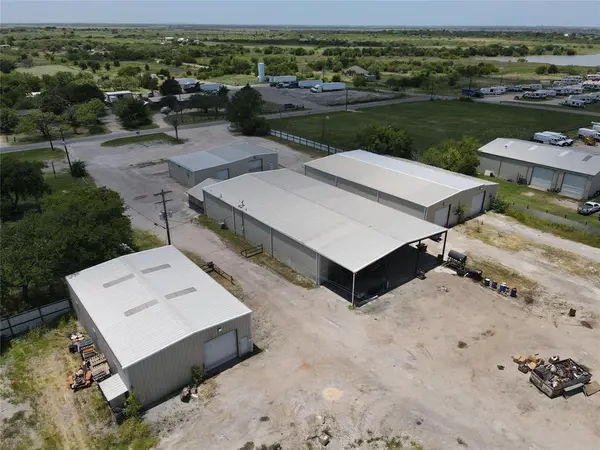 4331 Cement Valley RD Road, Midlothian, TX 76065