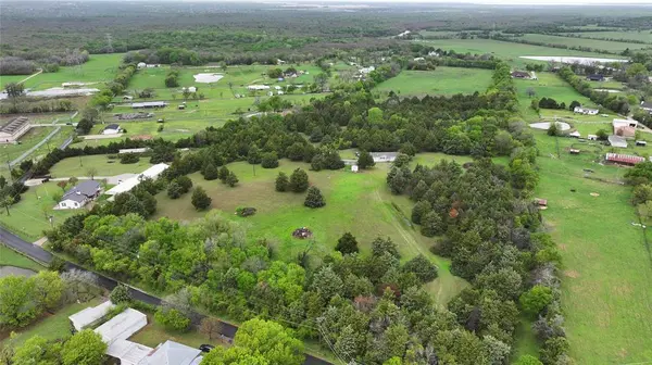 15530 Wiser Road, No City, TX 75126